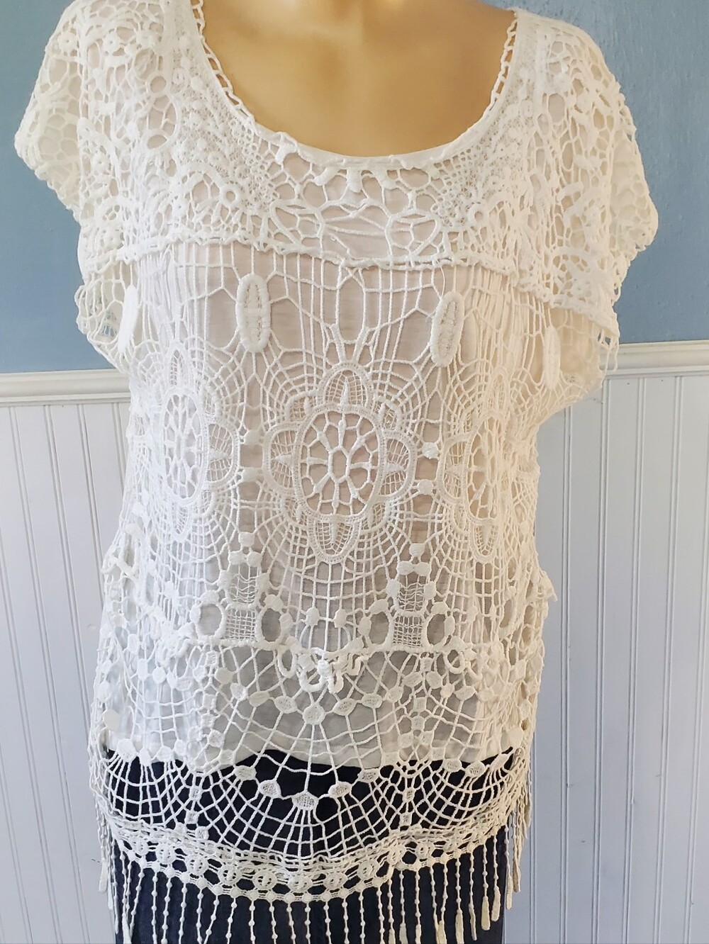 Absolutely Famous White Crochet Fringe Tunic Top